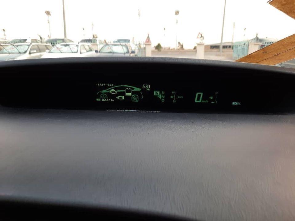 Toyota-Prius-2010-Hybrid