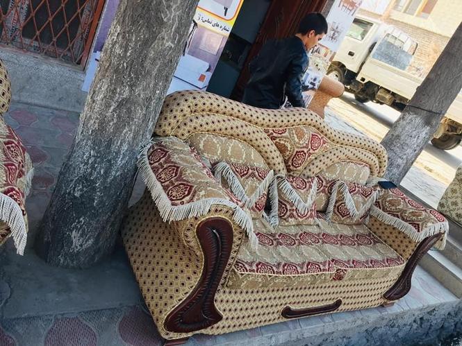 سیت کوچ هفت نفره تیاراماده ترکی با میزهای شیشه ایی