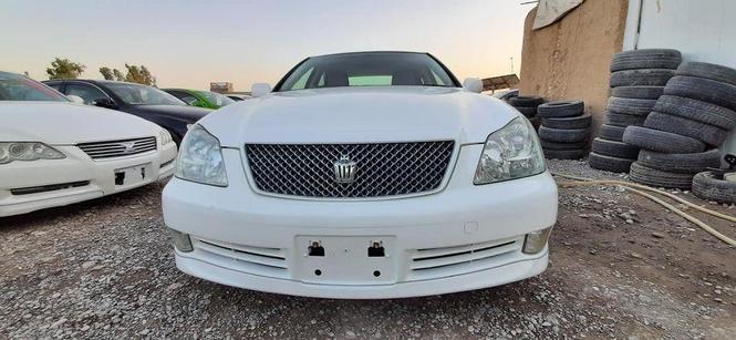 کرون موټراطلس ناواريد رنګ فلويټ ماډل 2005 ژړافشن