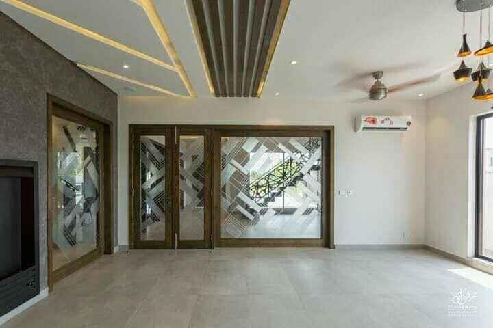 Ceiling