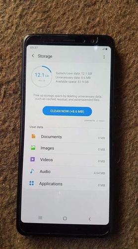 موبایل نو جدید ثابت مدت 2ماه خودم استفاده کردیم A8+ 2018 ضد