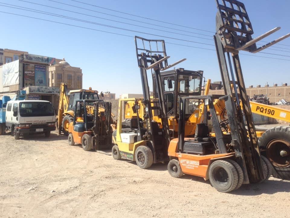 Liftruck-and-Machinery