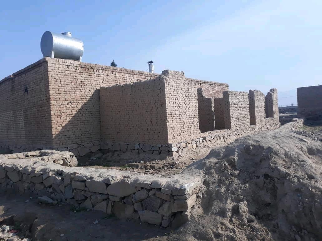 یکونیم-بصوه-زمین-فروشی