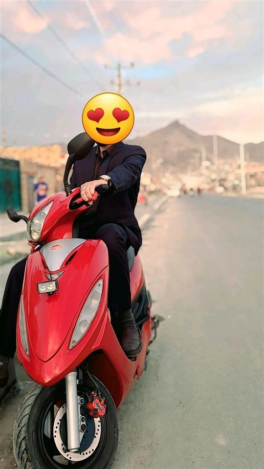 یک-عدد-موترسایکل-کیمکو-۱۲۵-سی-سی
