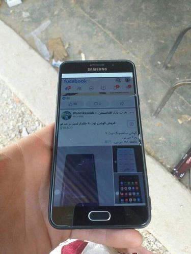 سلام دوستان فروش گوشی A72016 در حد صفر 32 حافظه 3 جیبی رم بر