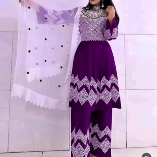 پیرهن شال وچادر گاج بافته رنگ سفید