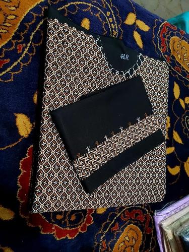 دای لاسی نوی ډیزی توره چارکونجه غاړه ډیره ښایسته غټه غاړه یی