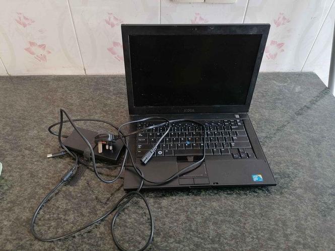 لبتاب مدل 6400 آردیکس 120 جی بی رم 4 جی بی گرافیک 1نیم جی بی