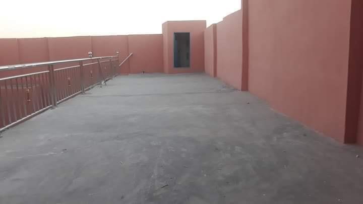 دوه-کورونه-بغل-پر-بغل--هر-کور-6-خوني-لري--هر-کور-په-300m--کي