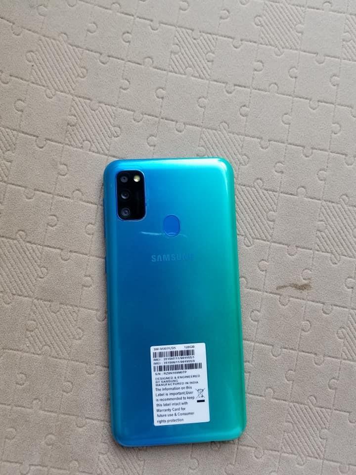 M30-S-ram-6GB-storage-128-battery-6000-mh