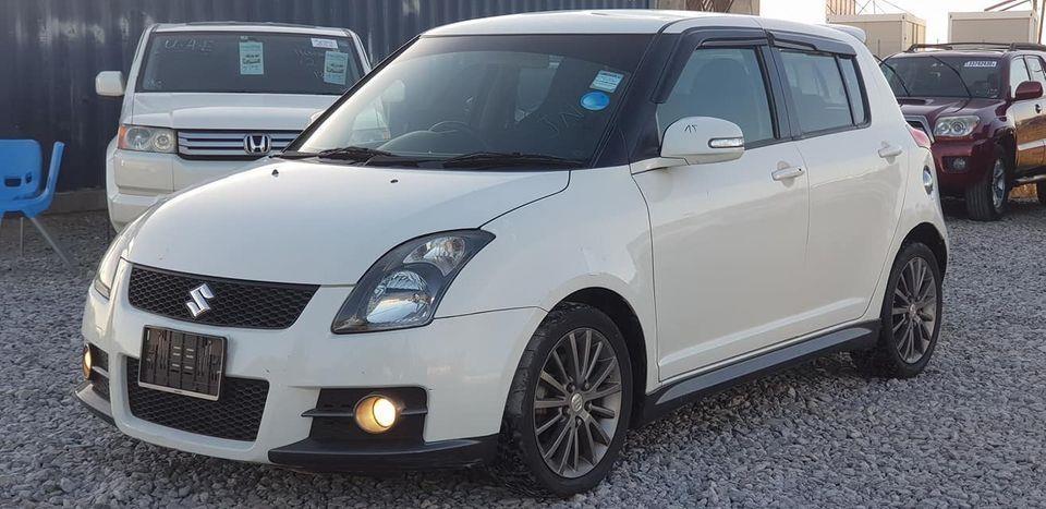 Swift-Rs-2010-sport-0700060263