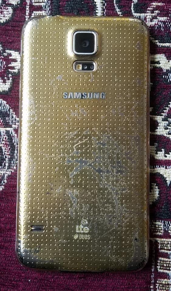 تلفن-سامسونگ-فروشی-S5