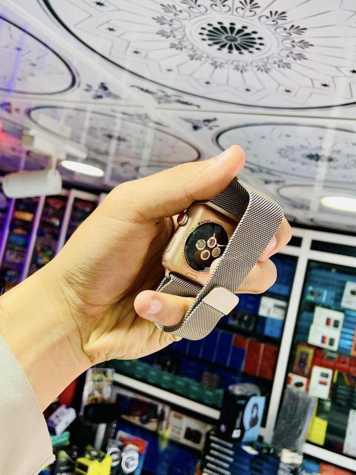 Apple-watch-series-3-golden