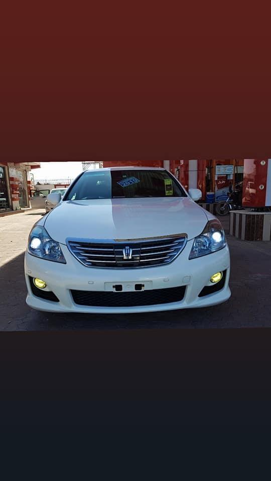 Crown-hybrid-2010-non-used-car