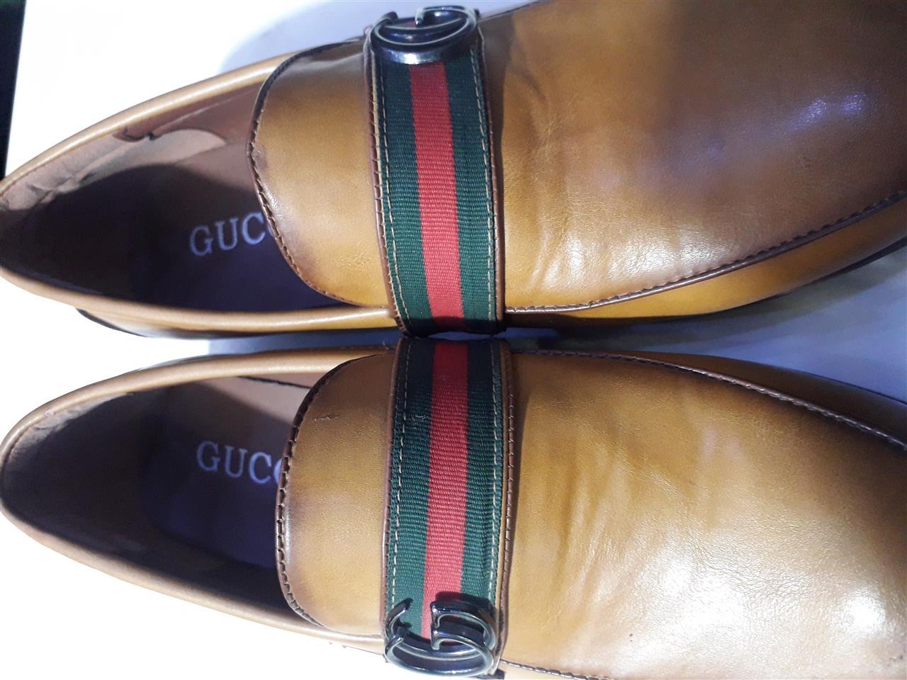 بوت-از-برند-Gucci