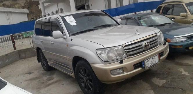 لندکروزر مودل 2000 ماشین ۶سلند دست کمپنی