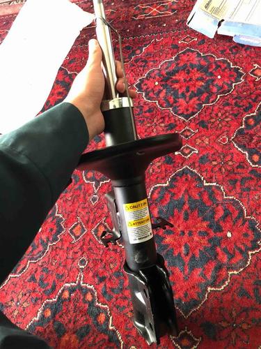 دو پایه جمپن ، همراه با لیدر بریک موتر شوارلیت۲۰۰۲