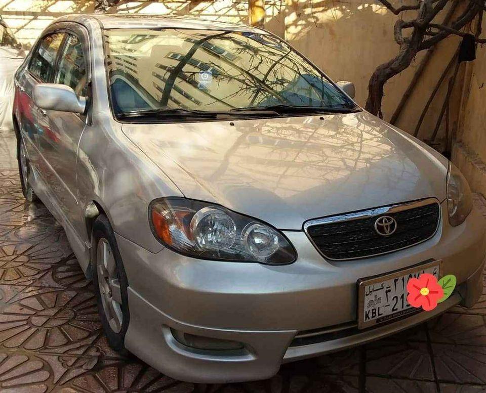 Toyota-Corolla-2004-S-class--Sunroof-