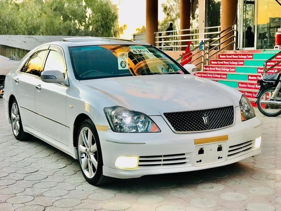 -نوى-کړون-اتلټ-پلوايټ-رنک-