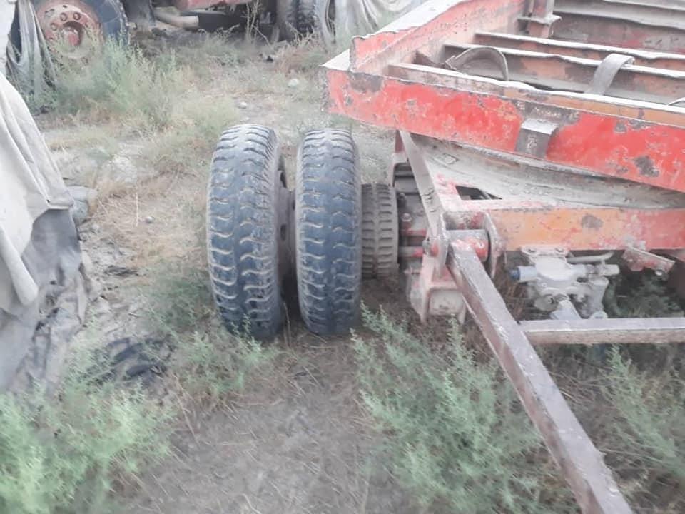 Semi-trailer