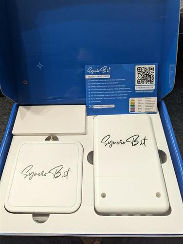 Syncrobit Helium Miner US 915 MHz and Outdoor Enclosure + Po