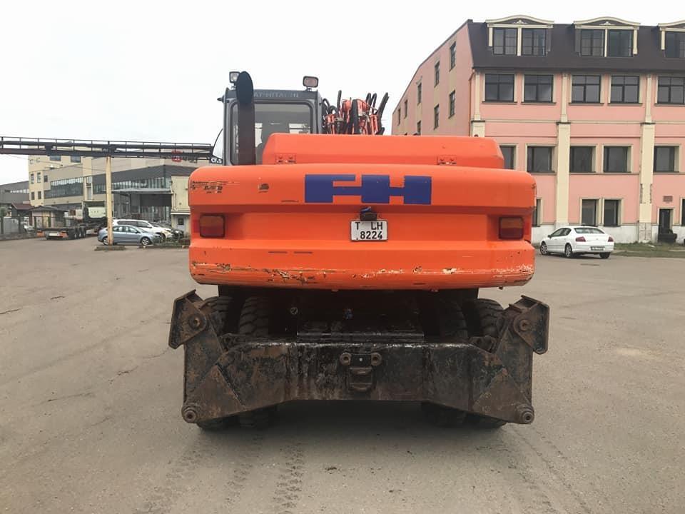 FH-HITACHI-165W-MODEL-2001-برای-فروش