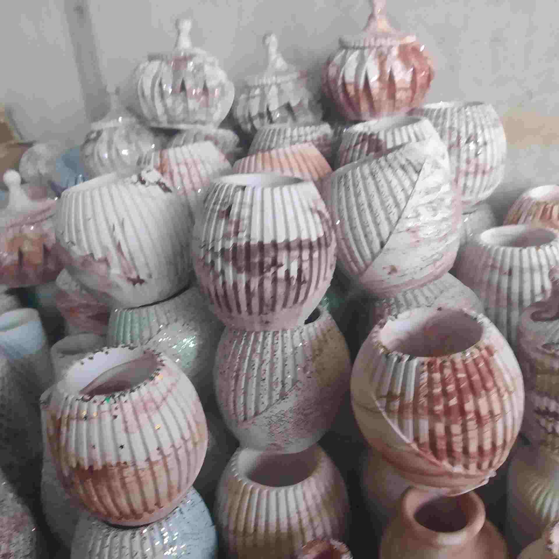 فروش-انواع-گلدان-وقندان-سنگ-مصنوعی