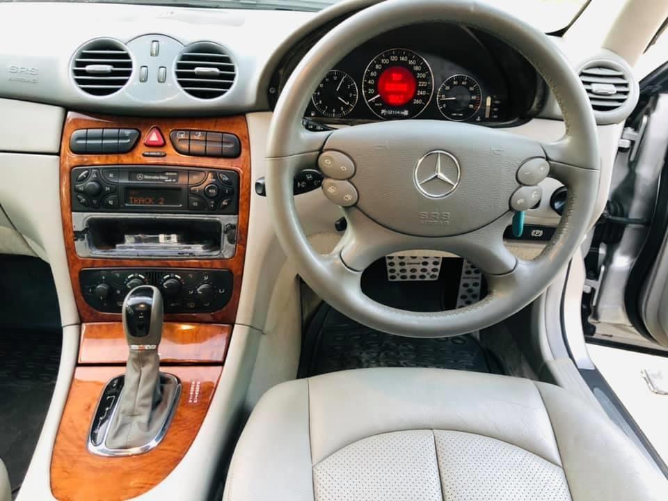 Mercedes-Benz-CLK200