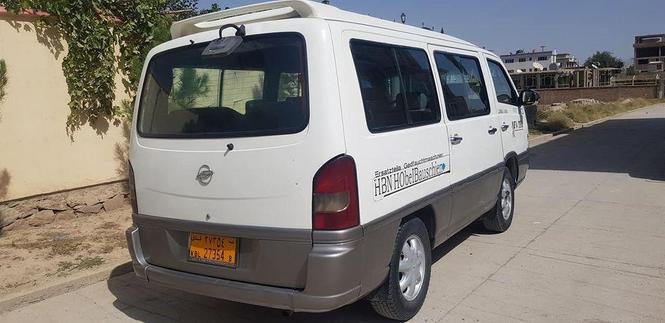 یک عراده موتر آستانه فروشی