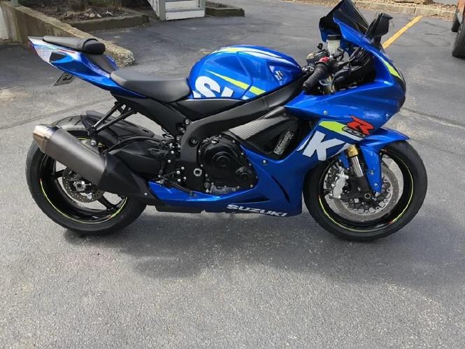 2015 suzuki gsxr 600cc