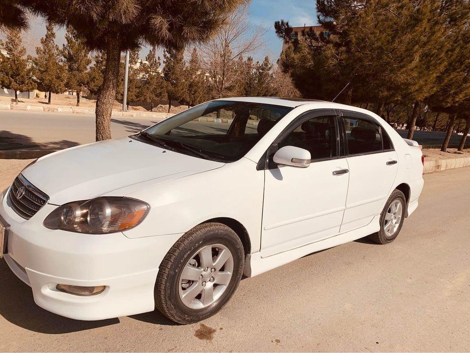 Toyota-corolla-2005