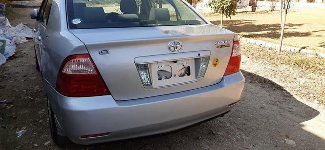 د خرڅ لکسلG 2005