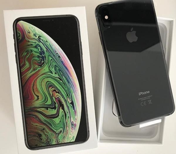 Apple-iPhone-XS--Apple-iPhone-XS-Max--iPhone-X