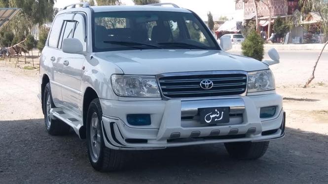 ‎ټویټا لینډکروزر 2004‎
