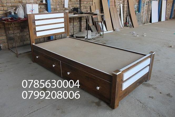 تخت خواب یک نفره چوبی - فلزی (چوکات فلزی)