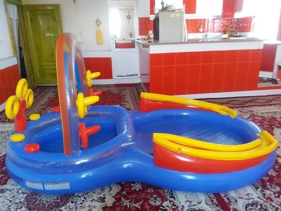حوض-آب-بازی-بادی