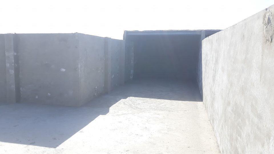 دوه-کورونه-بغل-پر-بغل--هر-کور-5-خوني-لري--هر-کور-په-200m--کي