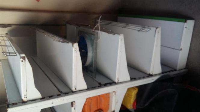 Stores merchandising Stainless steel cupboards