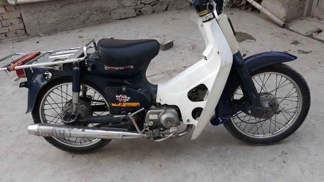 هندا جاپانی 50 cc ماشین کاربیتر رنگ کمپنی در حد نوو قیمت 270