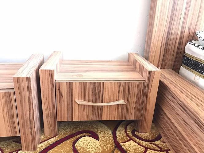 فروش تخت خواب، میز ارایش، الماری، دو پایه پا تختی و دوشک ترک