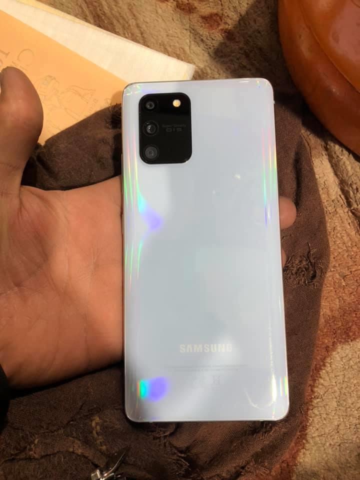 موبایل-فروشی-S10-lite