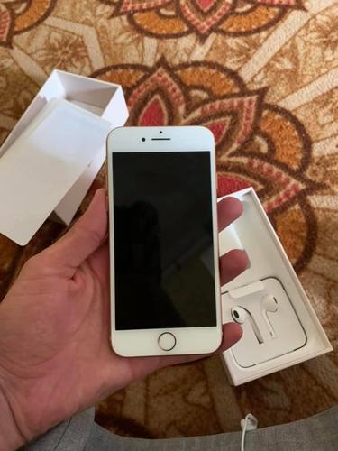 ‎I phone 8. 256GB کاملا جدید آورده شده ی کشور کانادا همراه ب