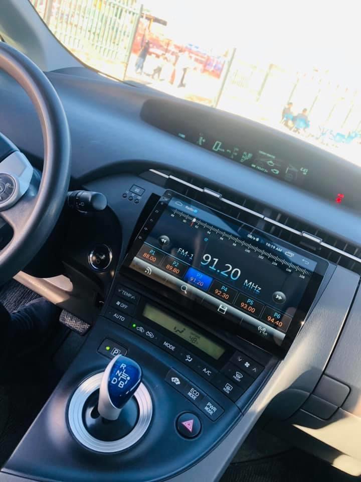 Hybrid-TOYOTA-PRIUS