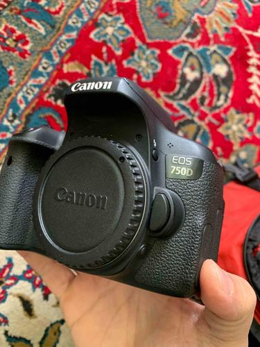 کمره Canon 750D