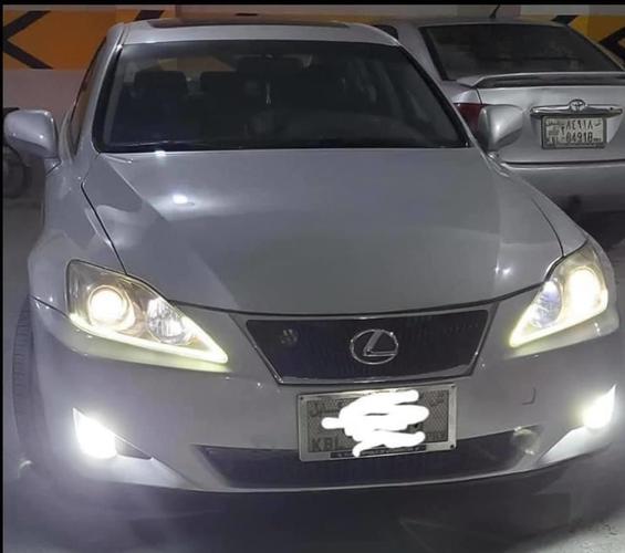 Lexus 2006