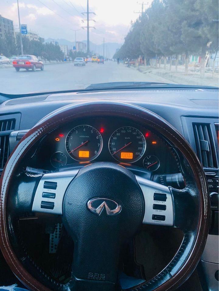 Infiniti-fx45-2005