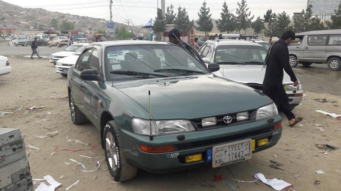 کرولای جرمنی مودل 1996 ماشین 44 بی تکر وبدون شاریدگی