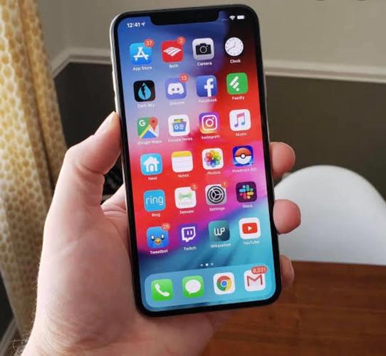 iPhone XS Max 64gb 2 SIM card golden