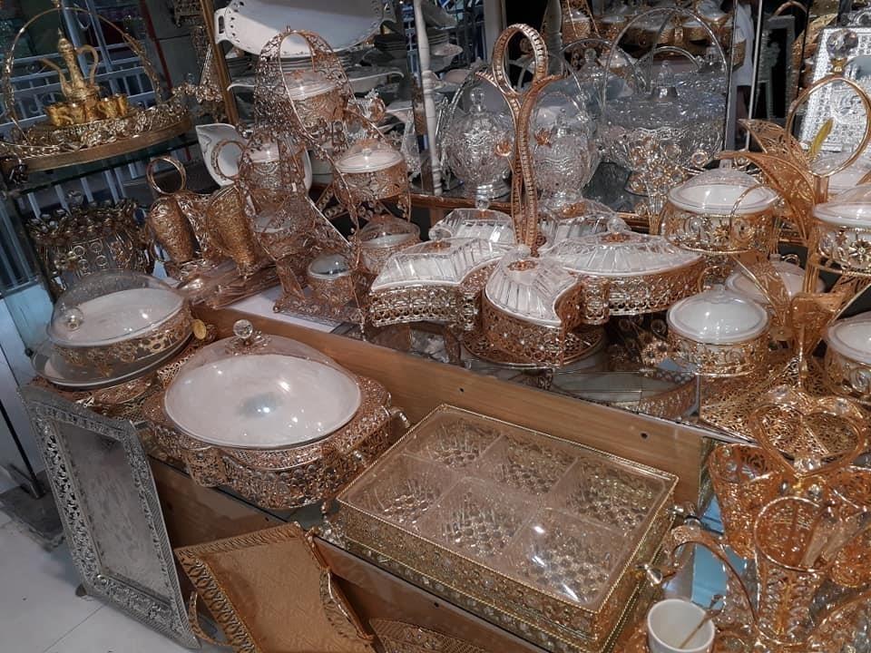 باب-طلایی-و-کرستال