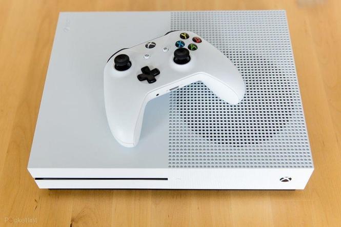 فروش عاجل دو عدد Xbox one S فروش عاجل X box one S قیمت ۵۰۰